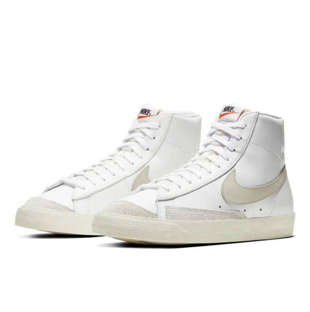 Nike Blazer Mid '77 Vintage White BQ6806-106