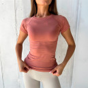 Футболка Рожева