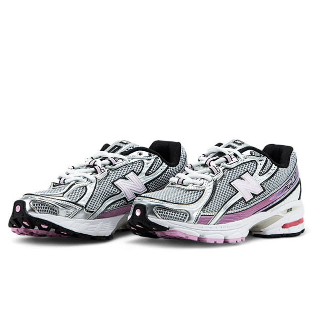 New Balance 740 Silver Pink