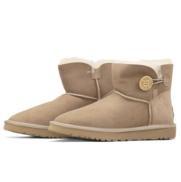 UGG Classic Mini Bailey Button Beige