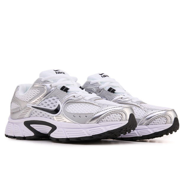 Nike V5 RNR White Silver Black HQ7901-107