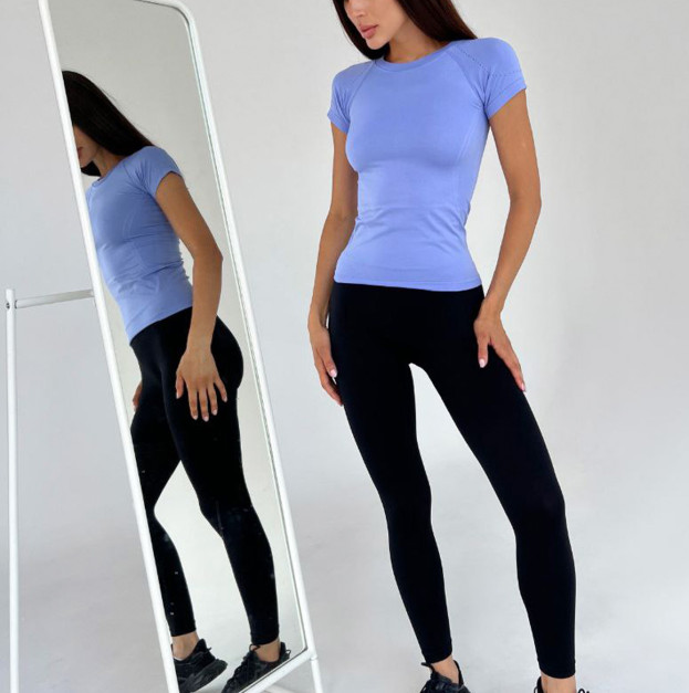 Футболка Блакитна