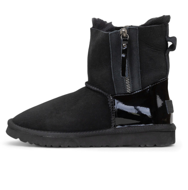 UGG Classic Short Zip Black Lacquer