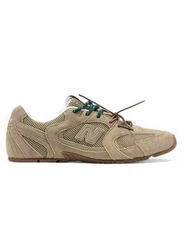 New Balance x Miu Miu 530 Beige