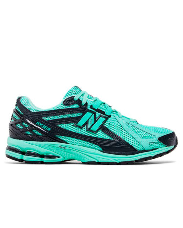 New Balance 1906R x size? Mint Green Black M1906RSB