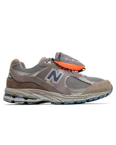 New Balance 2002R Pouch Castle Grey M2002RVA