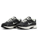 Nike Initiator Black White