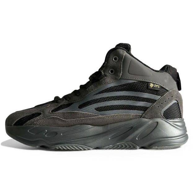 Adidas Yeezy Boost 700 Dark Grey Black З ХУТРОМ
