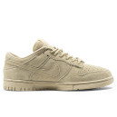 Nike SB Dunk Low x Supreme Beige