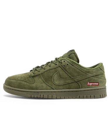 Nike SB Dunk Low x Supreme Khaki