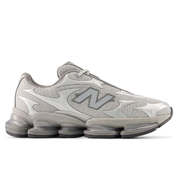 New Balance 2000 Silver Metallic U20005UW