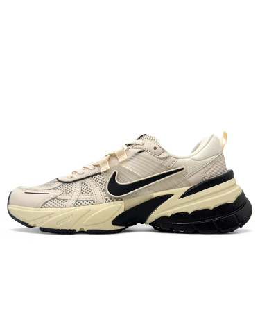 Nike V2K Runtekk Beige Black